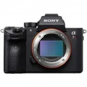Sony Alpha 7R III Full Frame (ILCE-7RM3A/C)